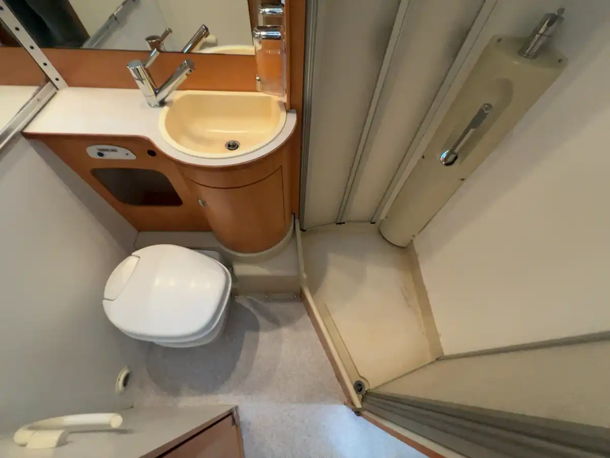 HYMER-ERIBA B 544 Signo100 - Ansicht 14
